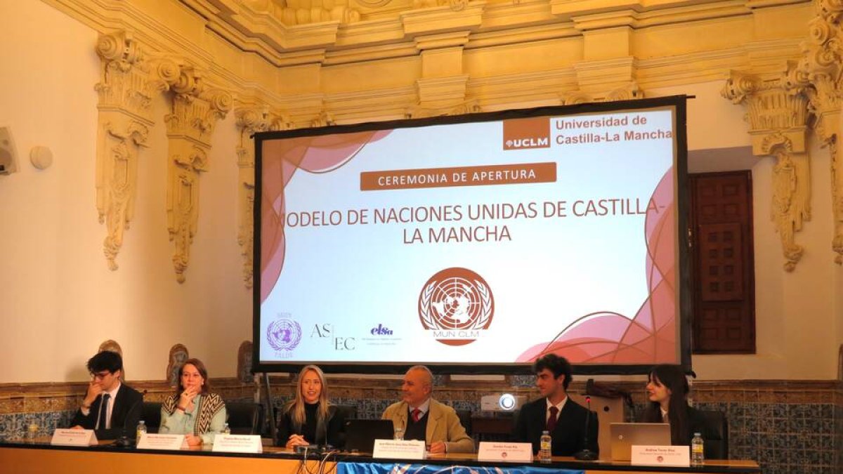 Ceremonia de apertura del Modelo de Naciones Unidas
