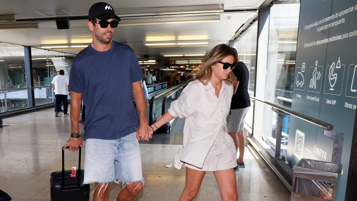 Gérard Piqué y Clara Chía se han dejado ver muy cariñosos por Málaga