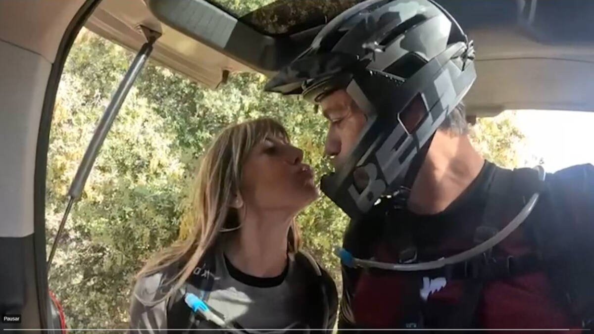 Pedro y Begoña, dos ciclistas enamorados por la sierra de Madrid