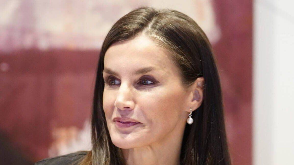 La Reina Letizia sigue dando que hablar por su vídeo con Gomaespuma.