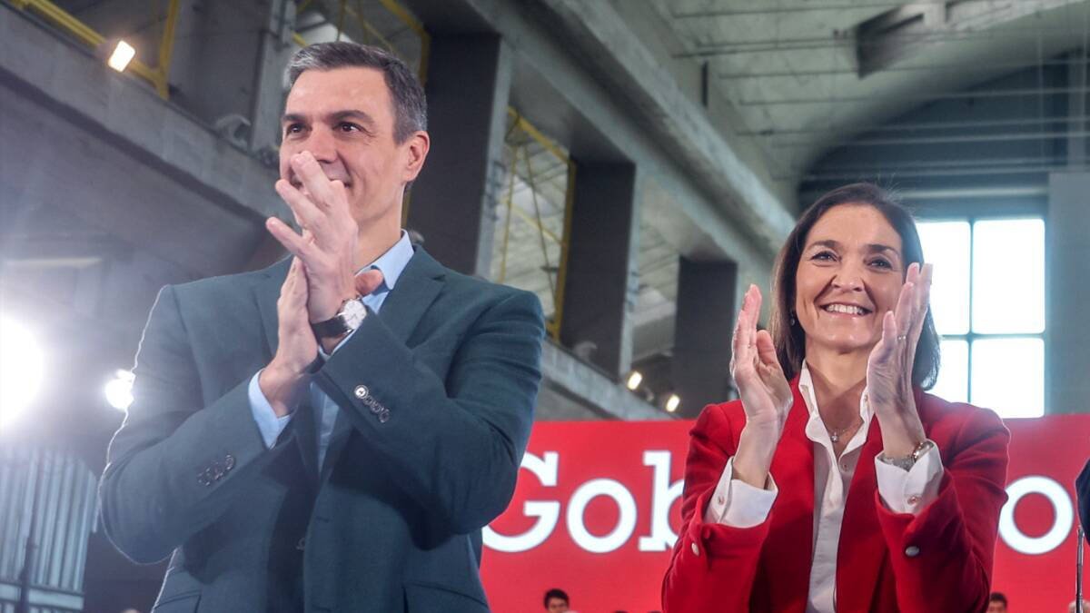 Pedro Sánchez y Reyes Maroto en un acto del PSOE en Madrid durante la campaña para las elecciones municipales.