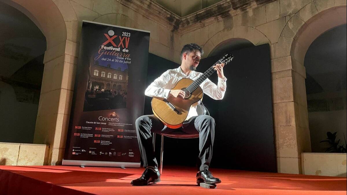 Bruno Pino, primer premio Concurso internacional de guitarra ‘CIUTAT D’ELX’