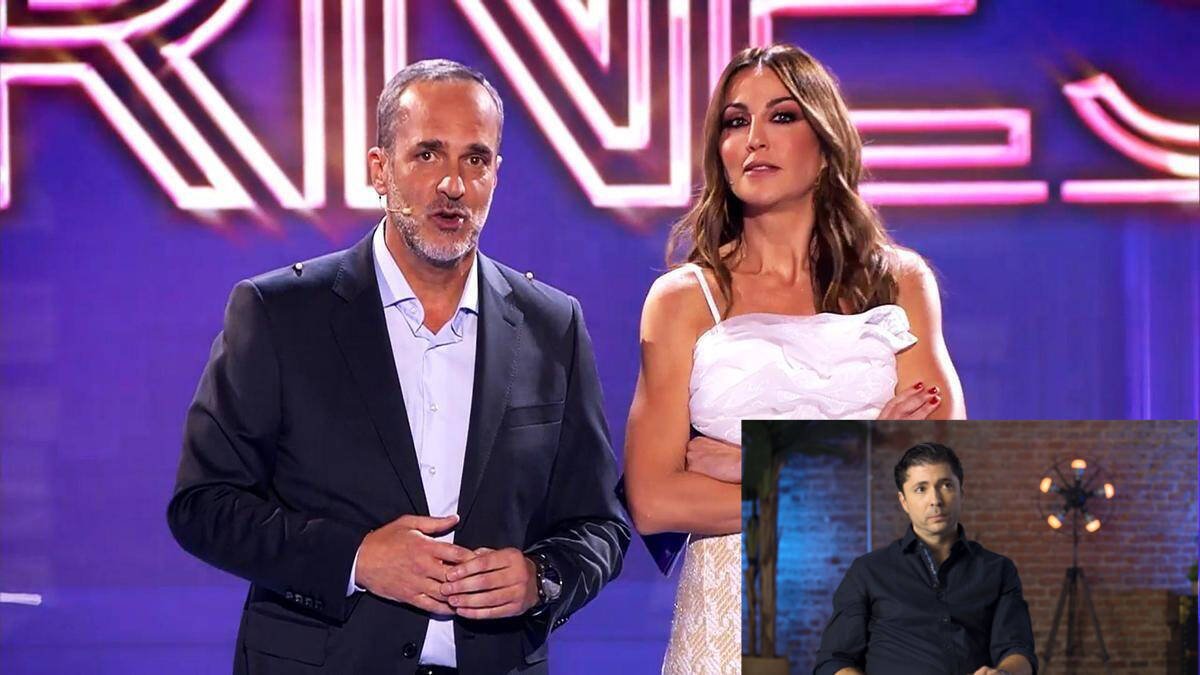 Santi Acosta y Bea Archidona, en De Viernes, con la entrevista a Ángel Cristo.