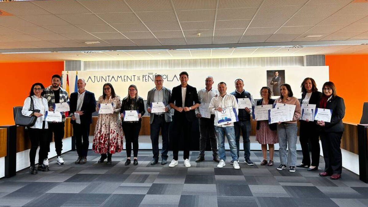 Entrega de los distintivos a las 23 empresas participantes
