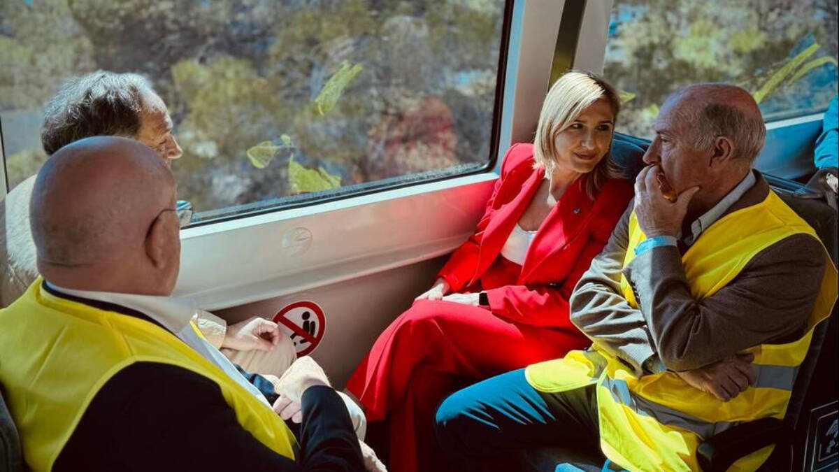 Salomé Pradas en pruebas técnicas del Tram