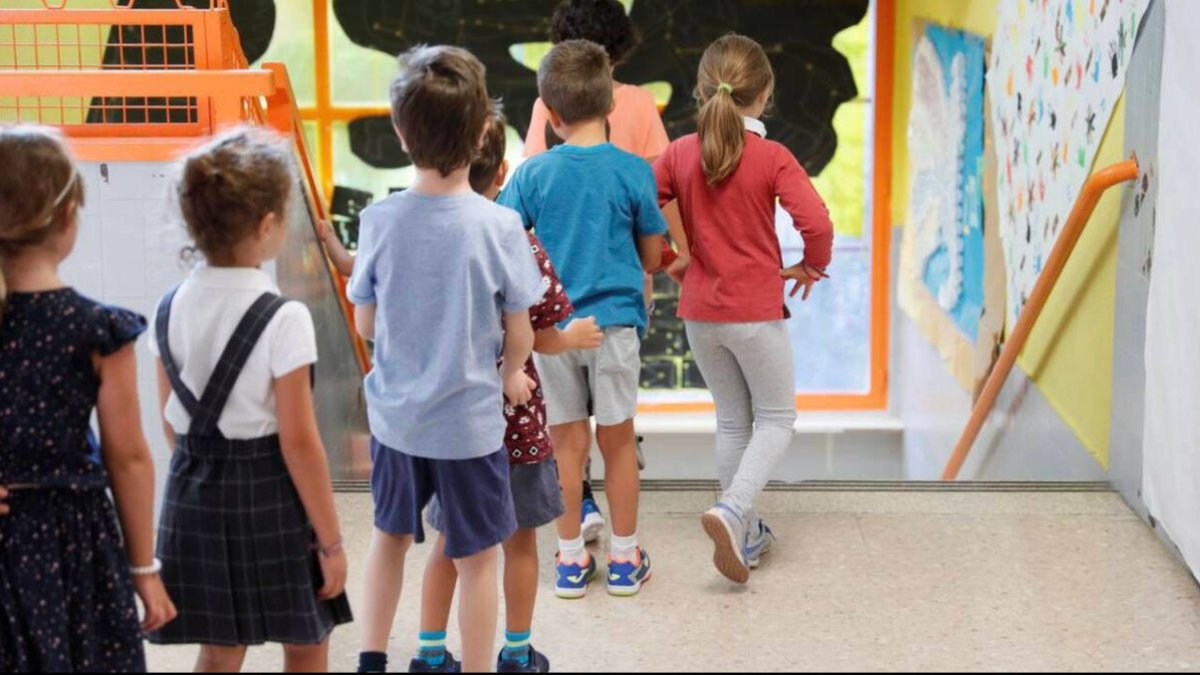 Niños en un colegio