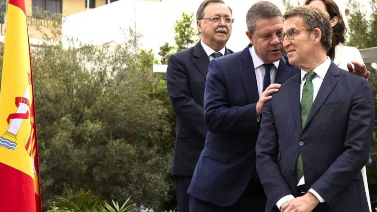 Emiliano García-Page junto a Alberto Núñez Feijóo