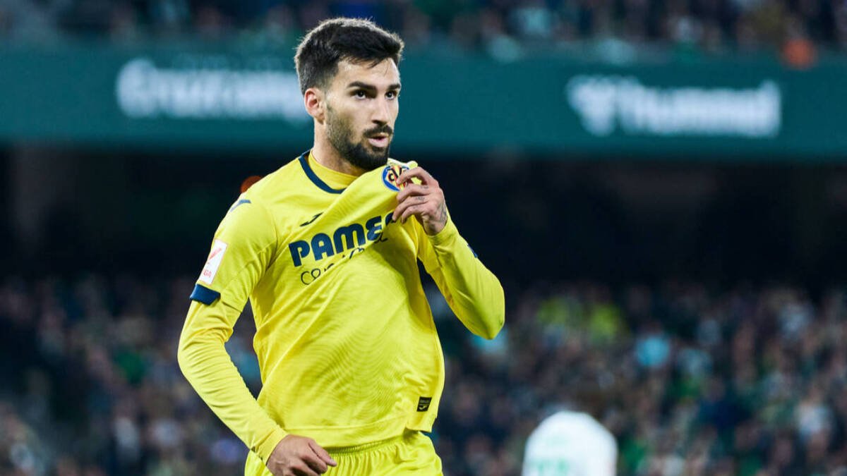 Baena, celebrando un gol con el Villarreal en la presente temporada.