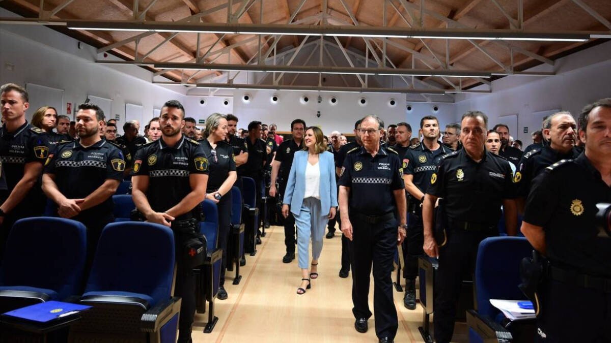 Catalá con la Policía Local
