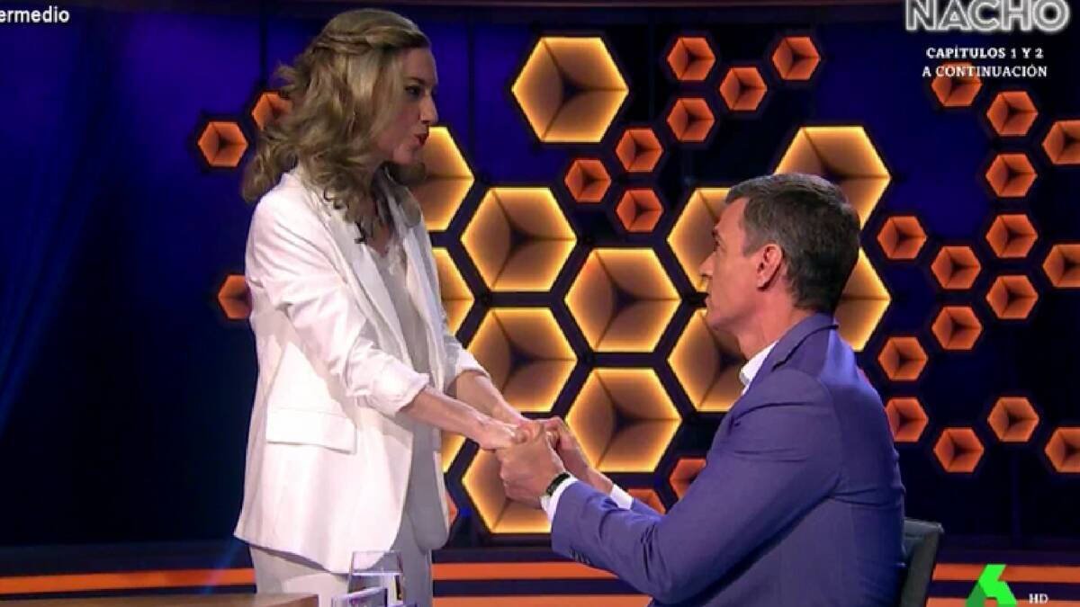 Pedro Sánchez durante su entrevista con el Gran Wyoming en El intermedio.