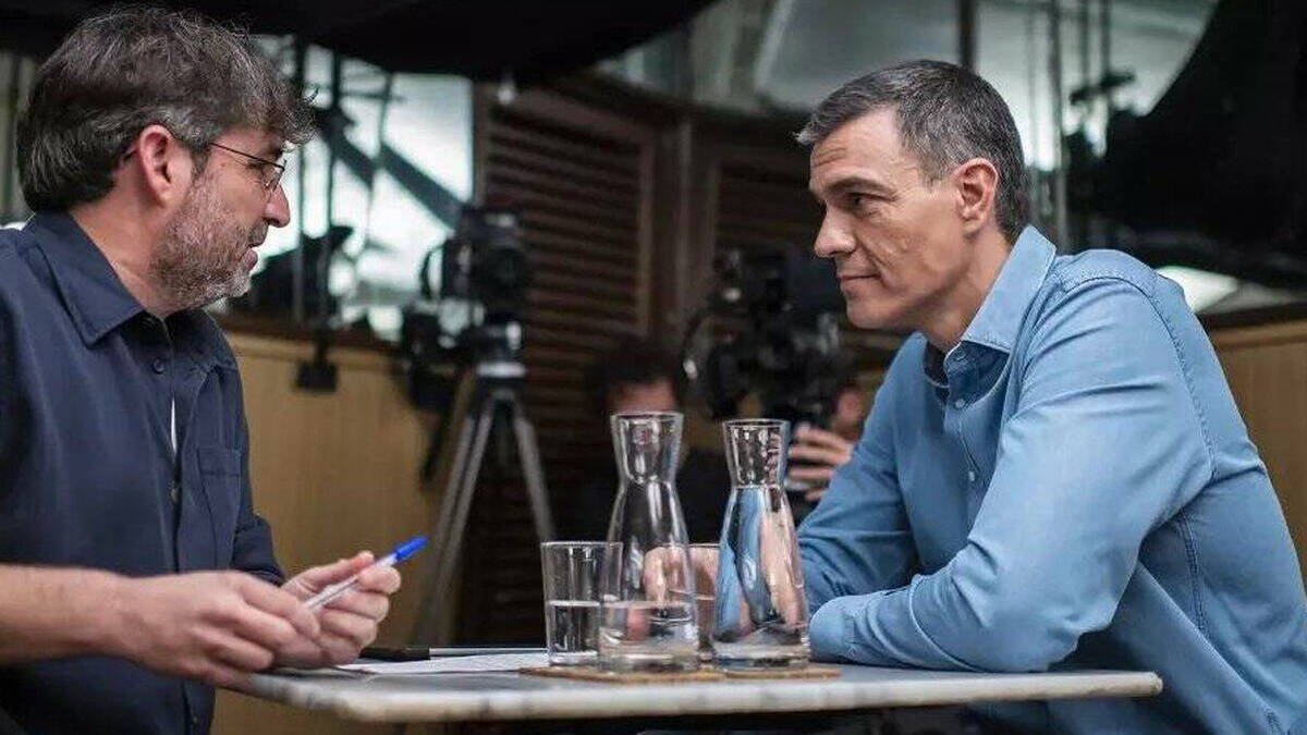 Jordi Évole y Pedro Sánchez, durante la entrevista.