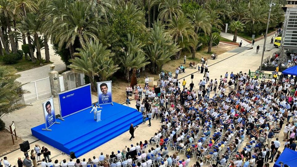 Pablo Ruiz, durante el acto de presentación de las candidaturas en Elche