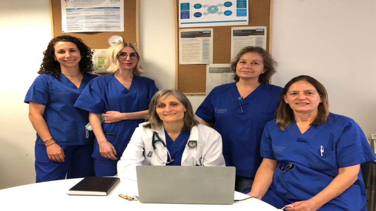Equipo sanitario de urgencias del Hospital Clínico