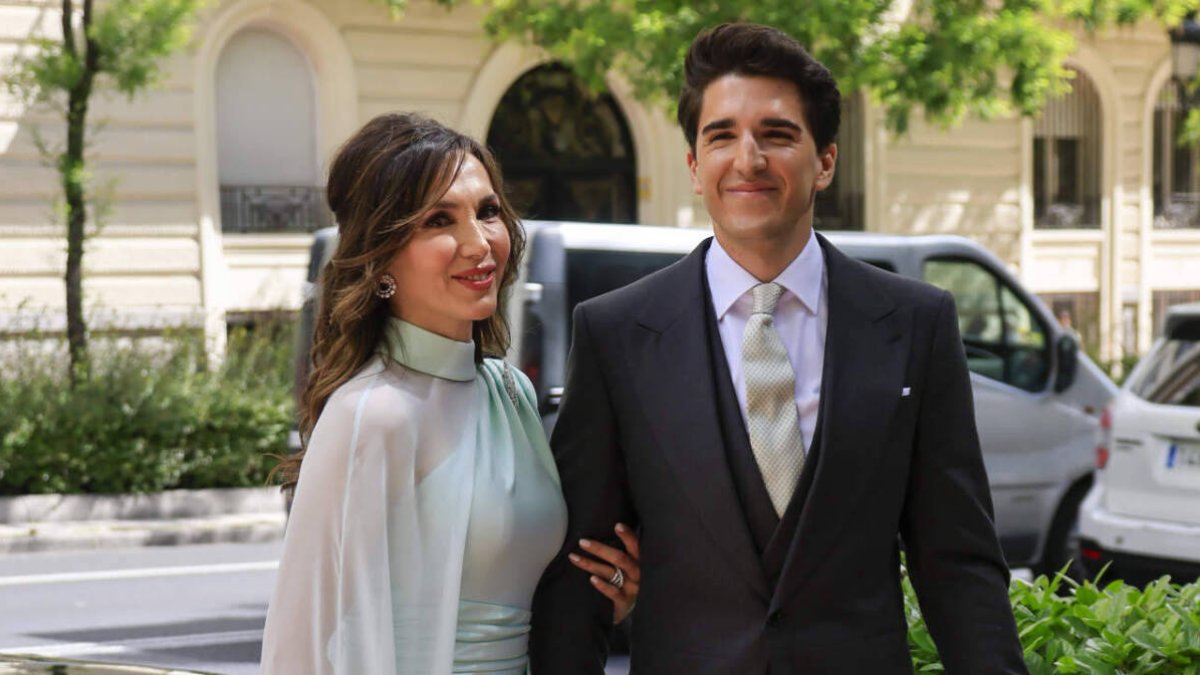 Paloma Lago en el enlace de su hijo, Javier García-Obregón