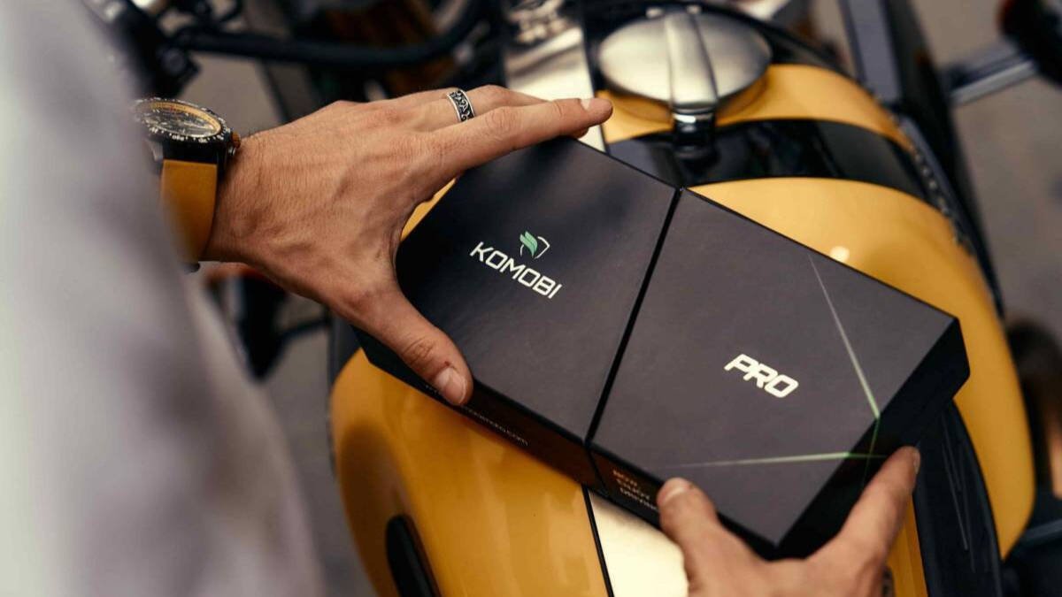 Kymco incorpora un antirrobo geolocalizado en la AK550