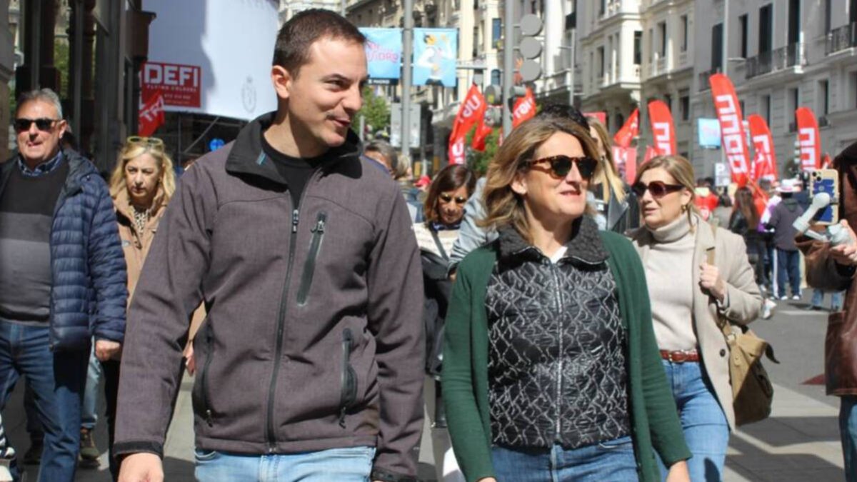 Juan Lobato junto a Teresa Ribera, la candidata del PSOE a las elecciones europeas