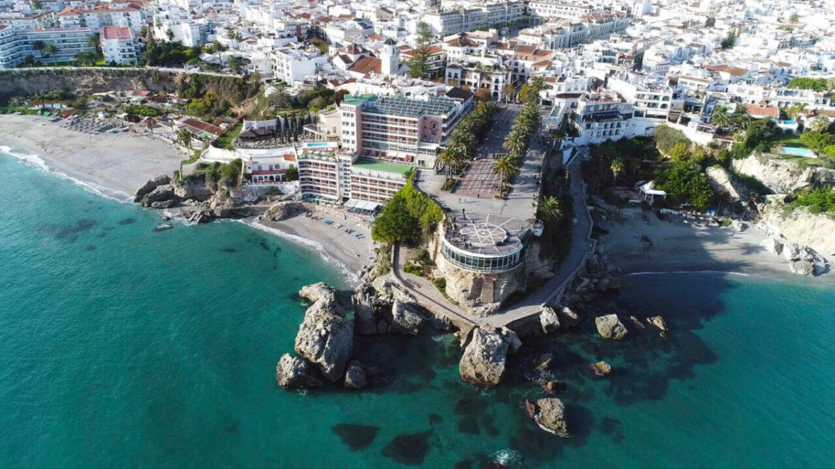 Balcón de Europa, en Nerja (Málaga).