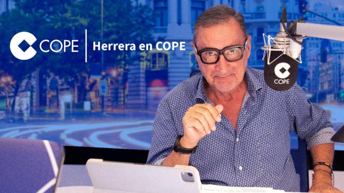 Carlos Herrera, en el estudio de COPE.