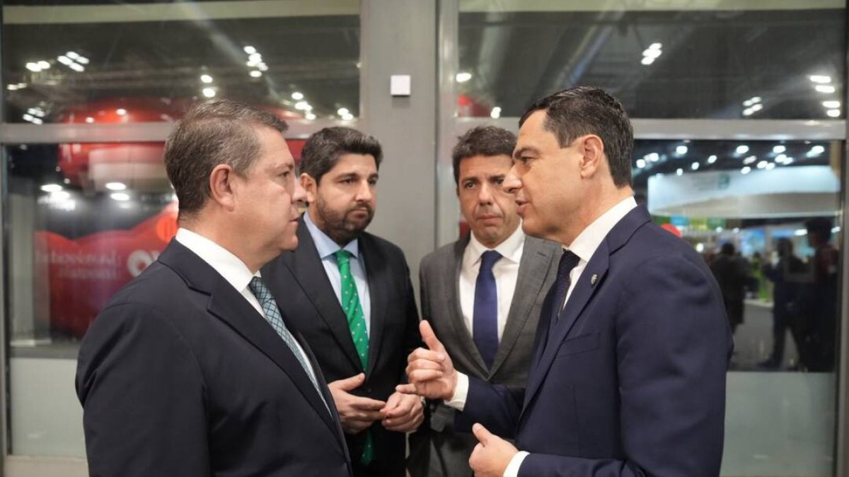Juanma Moreno, Fernando López Miras, Emiliano García Page Y Carlos Mazón En Fitur