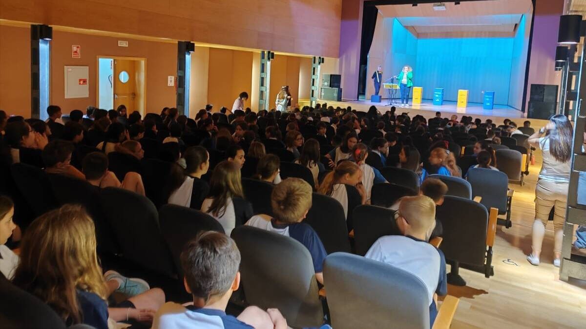 Actividad día del reciclaje, Auditorio de la Lonja. Orihuela
