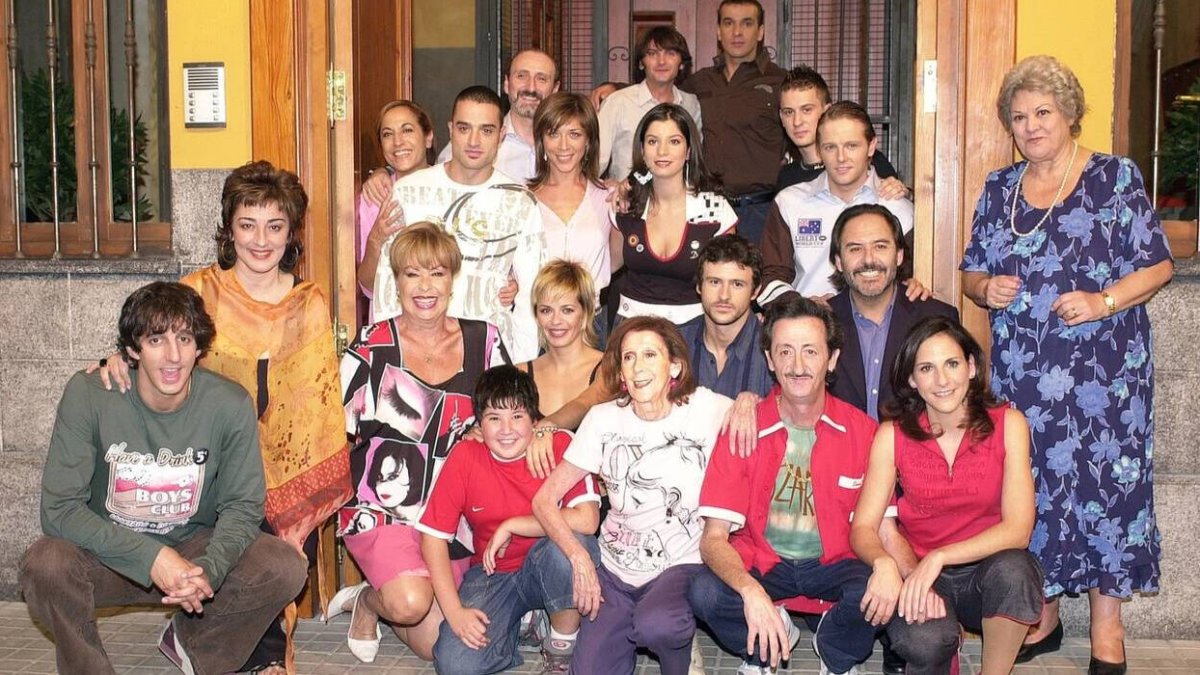 Reparto de la serie 'Aquí no hay quién viva'.