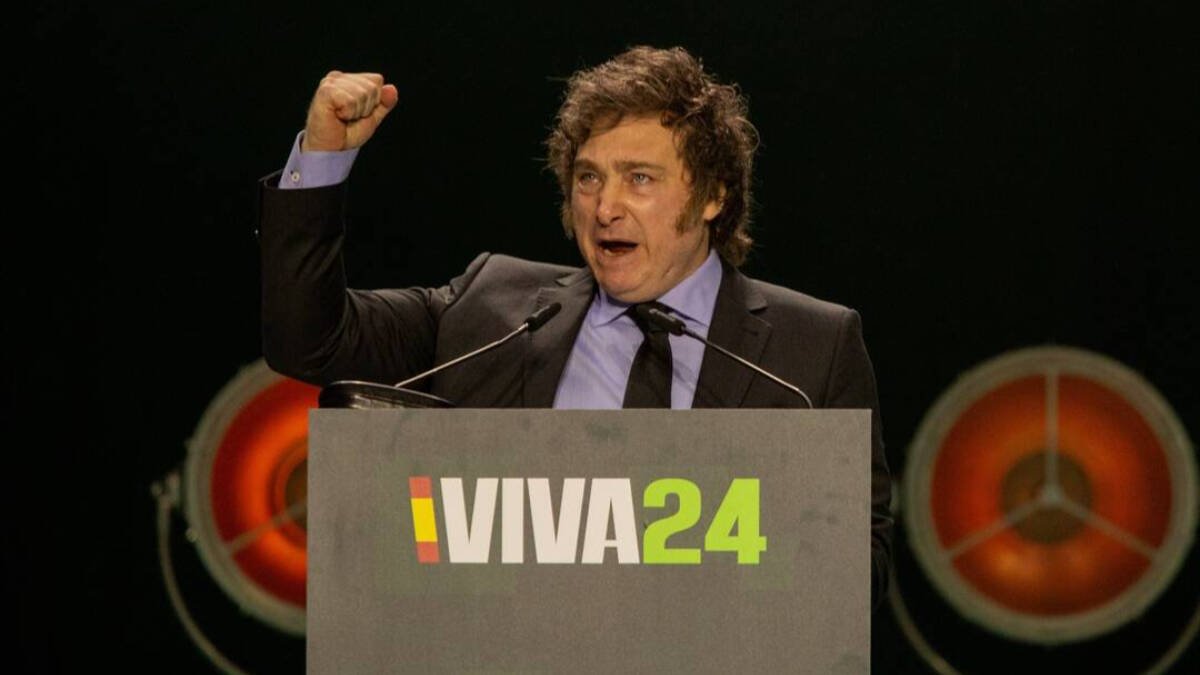 Javier Milei, presidente de la República Argentina, habla durante el evento Europa Viva 2024 organizado por el partido político español VOX en el palacio Vistalegre de Madrid