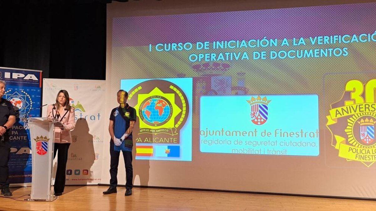 “VERIFICACIÓN OPERATIVA DE DOCUMENTOS” EN FINESTRAT