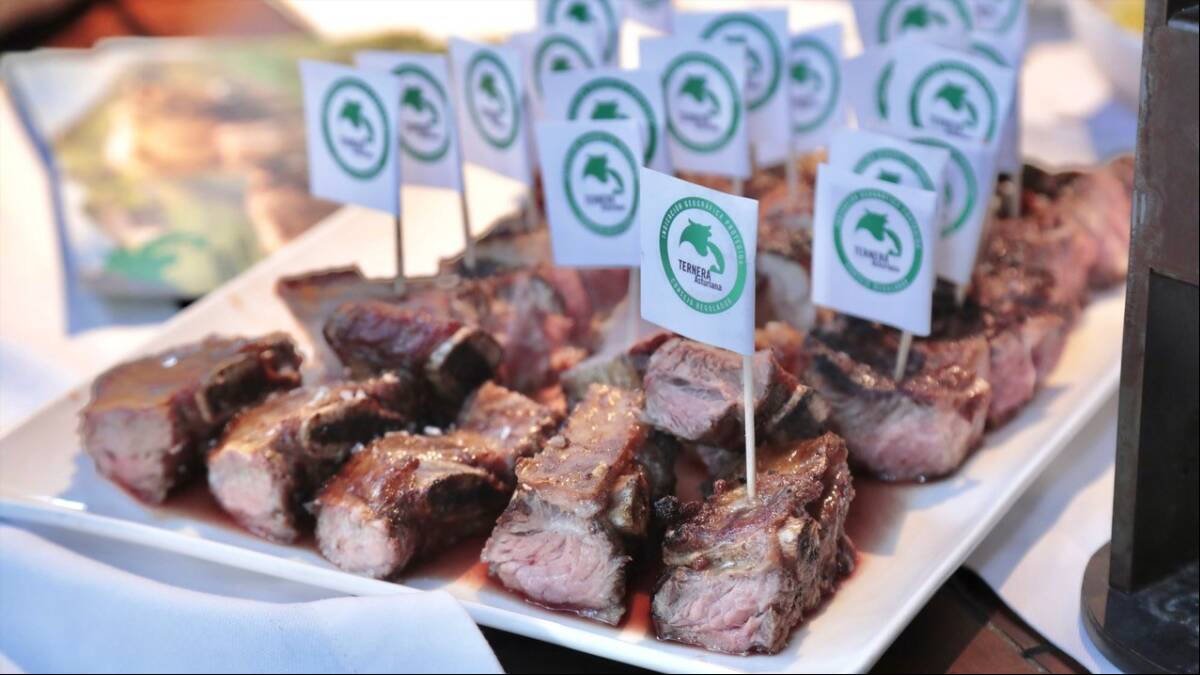 El 8 de junio se celebra en Cangas del Narcea, Asturias, el primer Festival Brasas del Narcea, con la carne de ternera asturiana como protagonista.