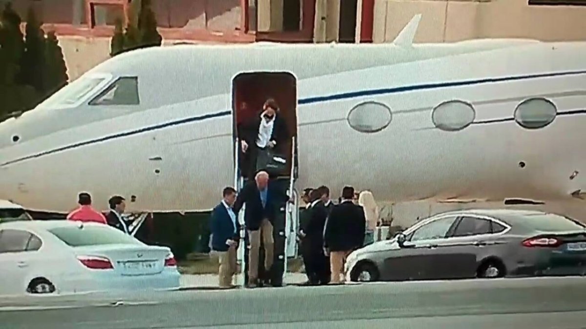 El Rey Emérito, en uno de sus viajes a España.