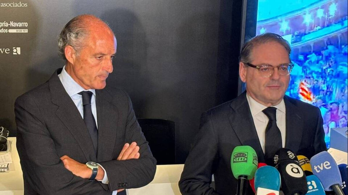 Rueda de prensa de Camps, tras conocerse la sentencia