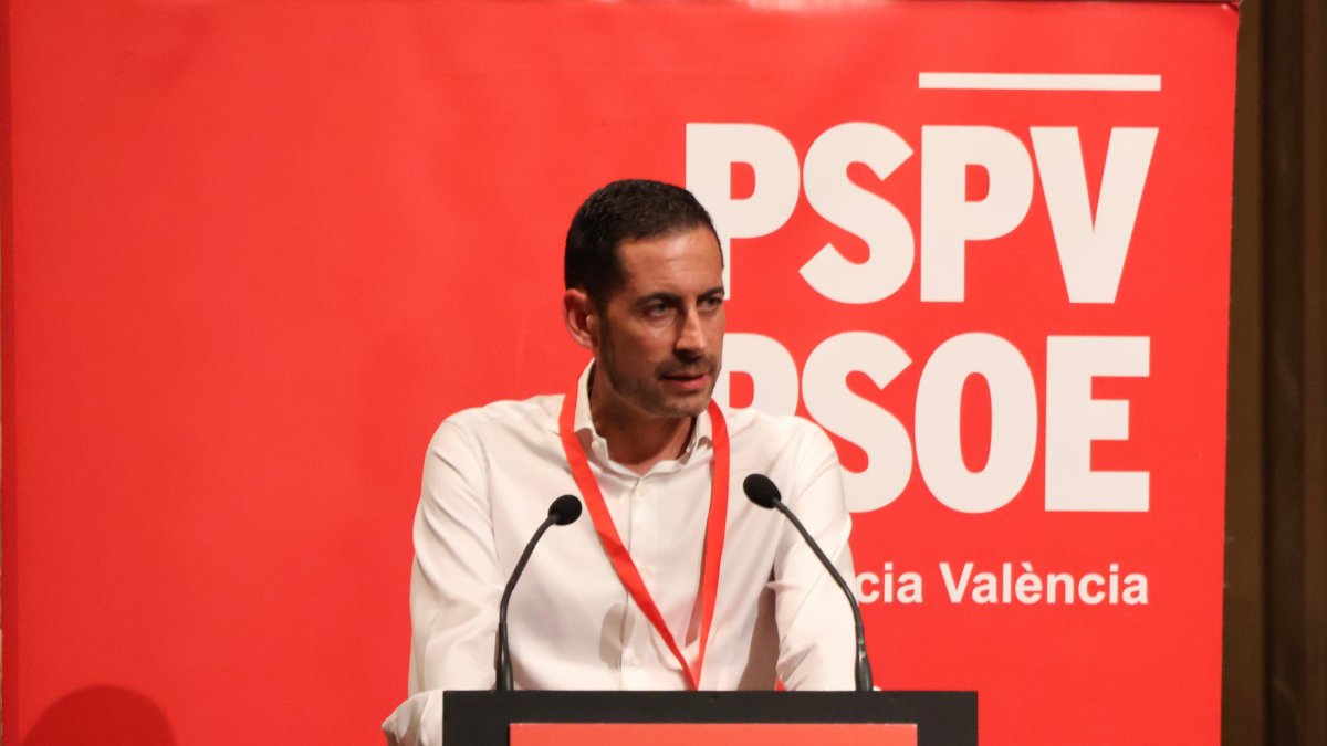 El PSOE que pide cordón sanitario a Vox pillado calcando su programa de seguridad en Mislata