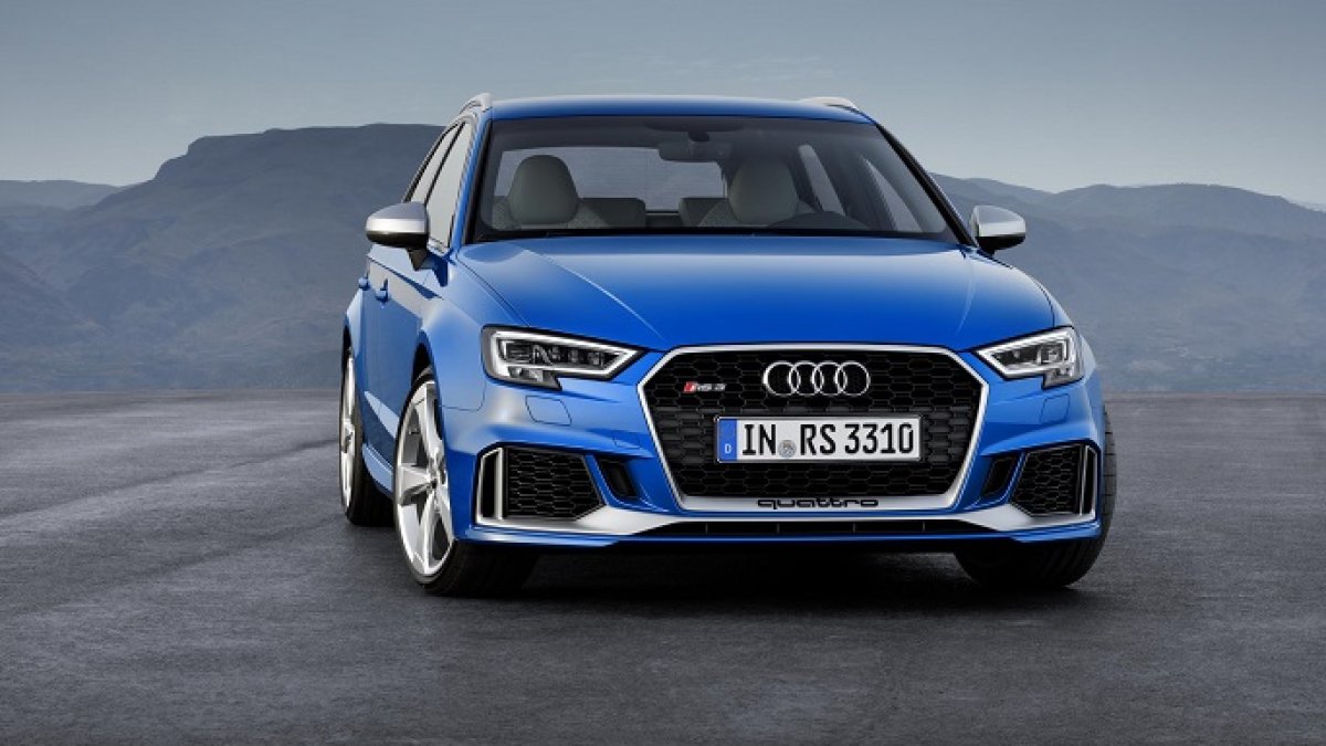El Audi RS3 Sportback se renueva con 400 CV