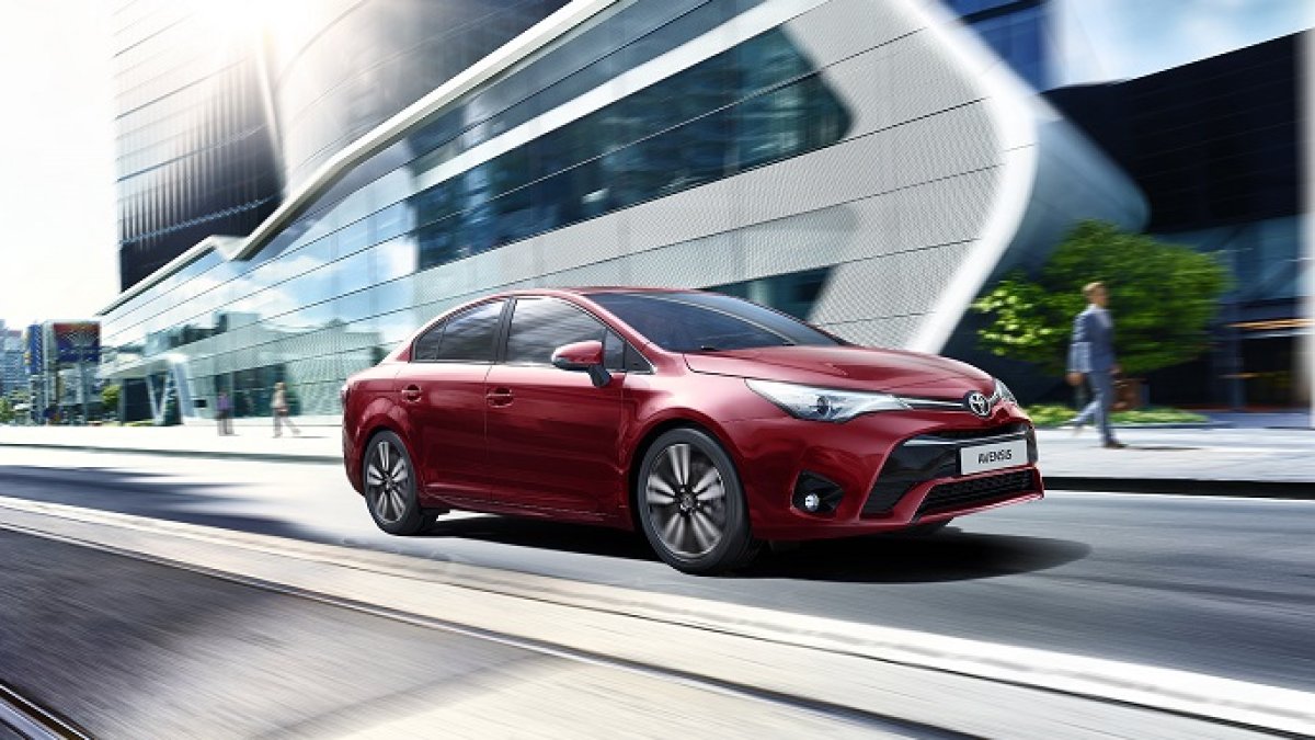Toyota Avensis 2017, adaptación total