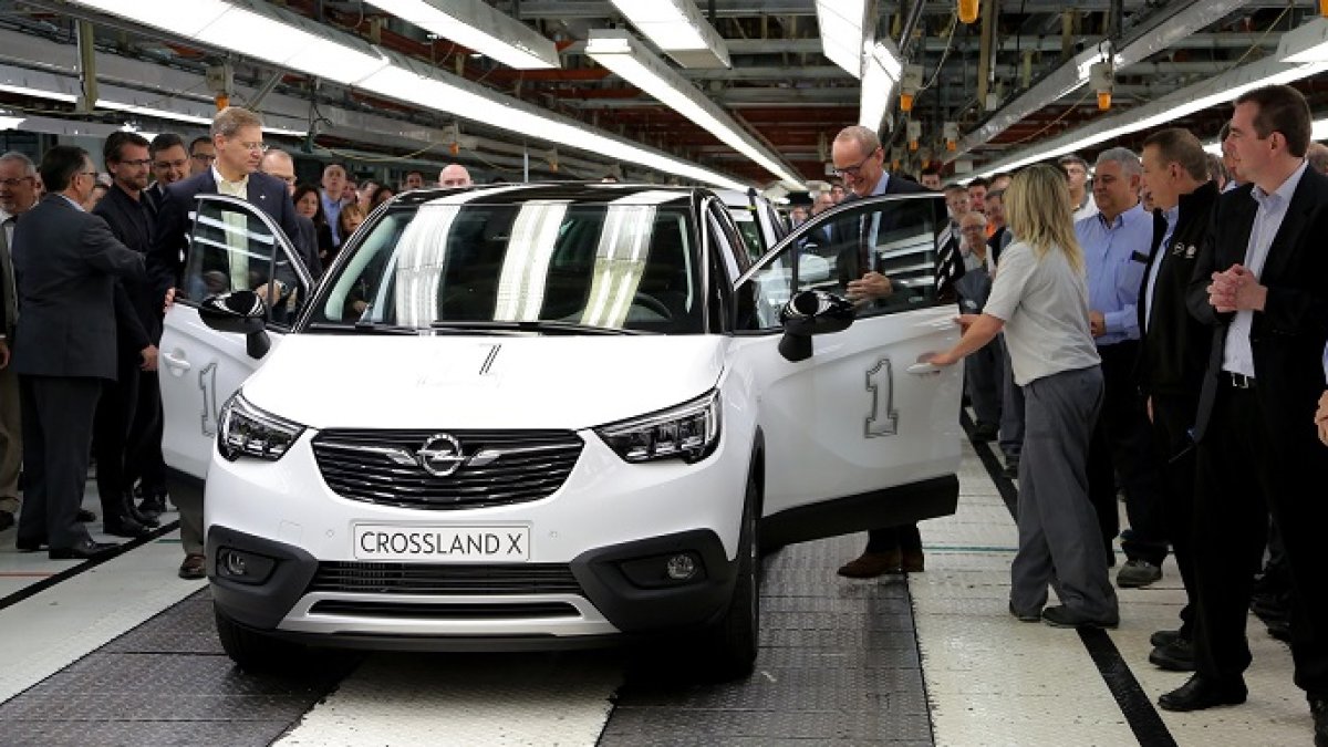 Opel arranca la producción del Crossland X en Zaragoza