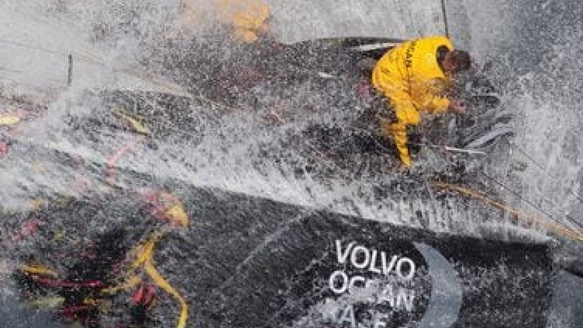 La apertura de comercios enfrenta a PSPV y Compromís en la Ocean Race