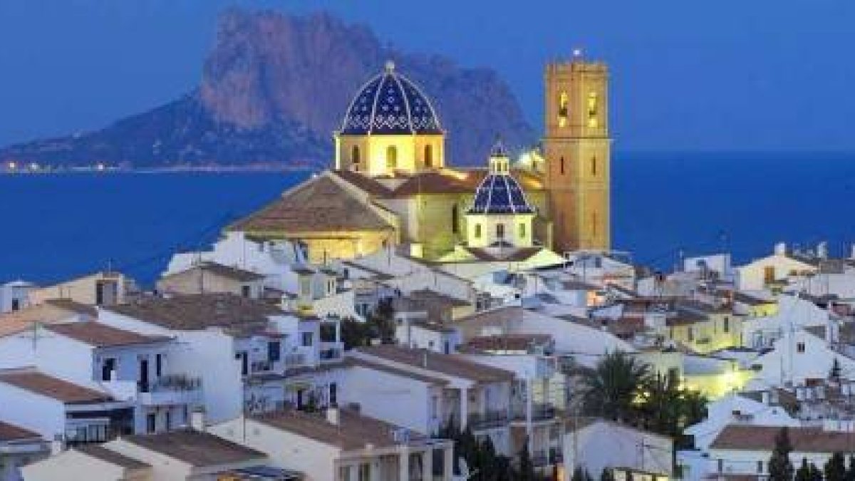 La Costa Blanca lidera el crecimiento del turismo de costa