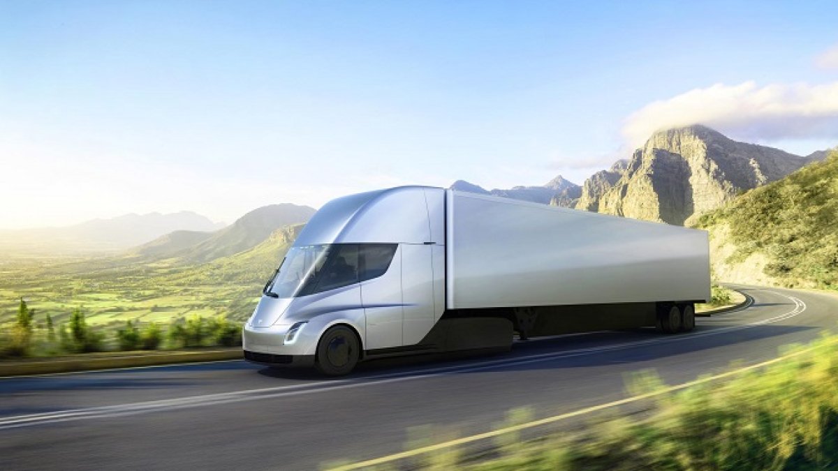 Tesla Semi, el camión eléctrico del futuro