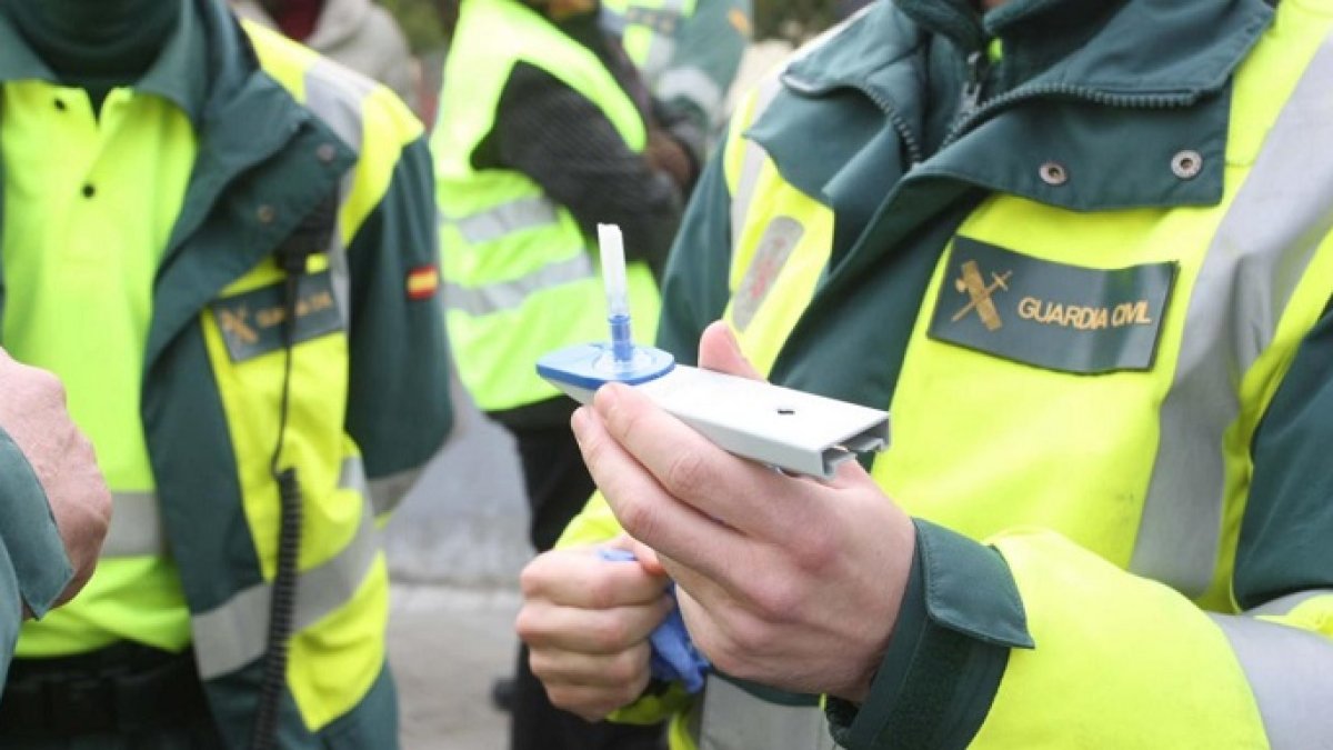 300 conductores al día dan positivo en alcohol o drogas