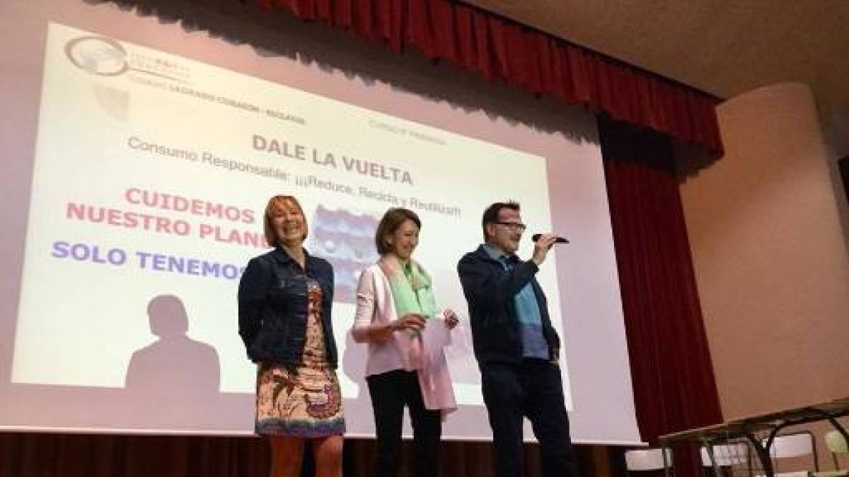 Pilar Soriano, Carmen Molina, Giuseppe Grezzi