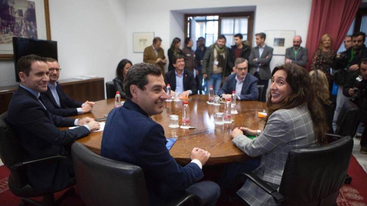 Los negociadores del PP y Cs.