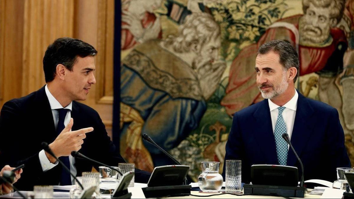 Carlos Herrera abochorna a Pedro Sánchez con una