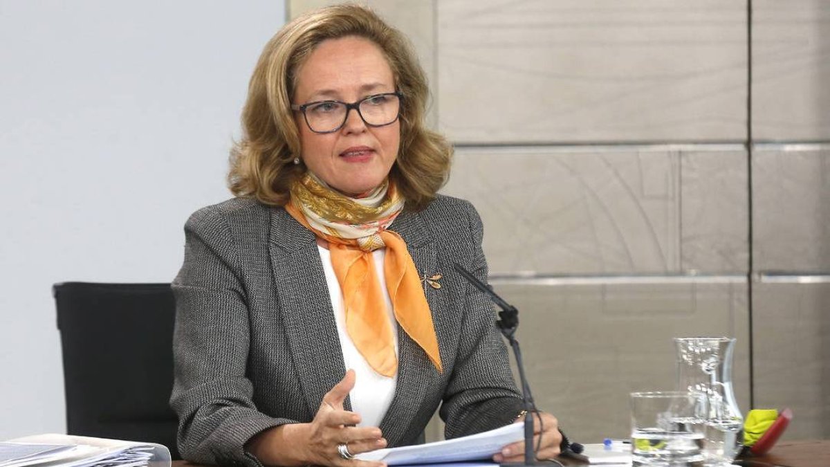 La ministra de Economía durante la rueda de prensa.