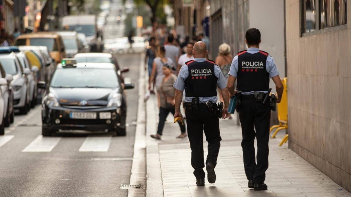 El PP culpa a Colau de haber convertido Barcelona en una ciudad sin ley