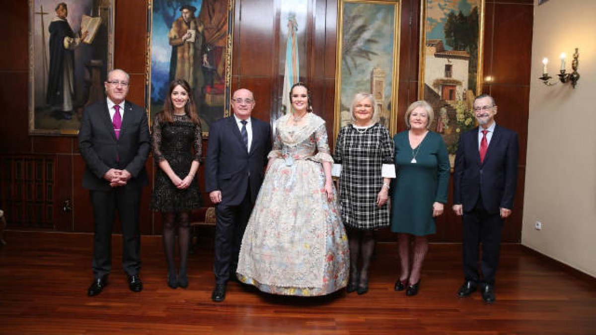 Ana Bonet Cerdá presentada como Reina del Ateneo Mercantil 2020