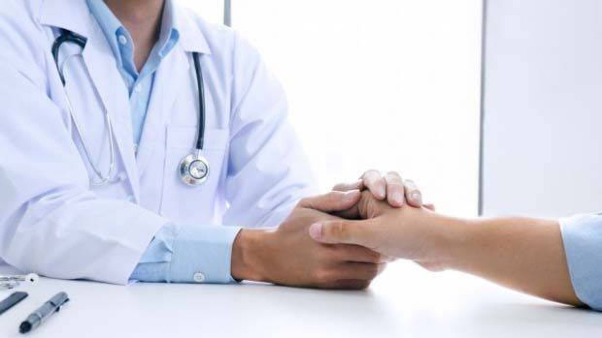 Los médicos jubilados muy críticos con la atención sanitaria que reciben