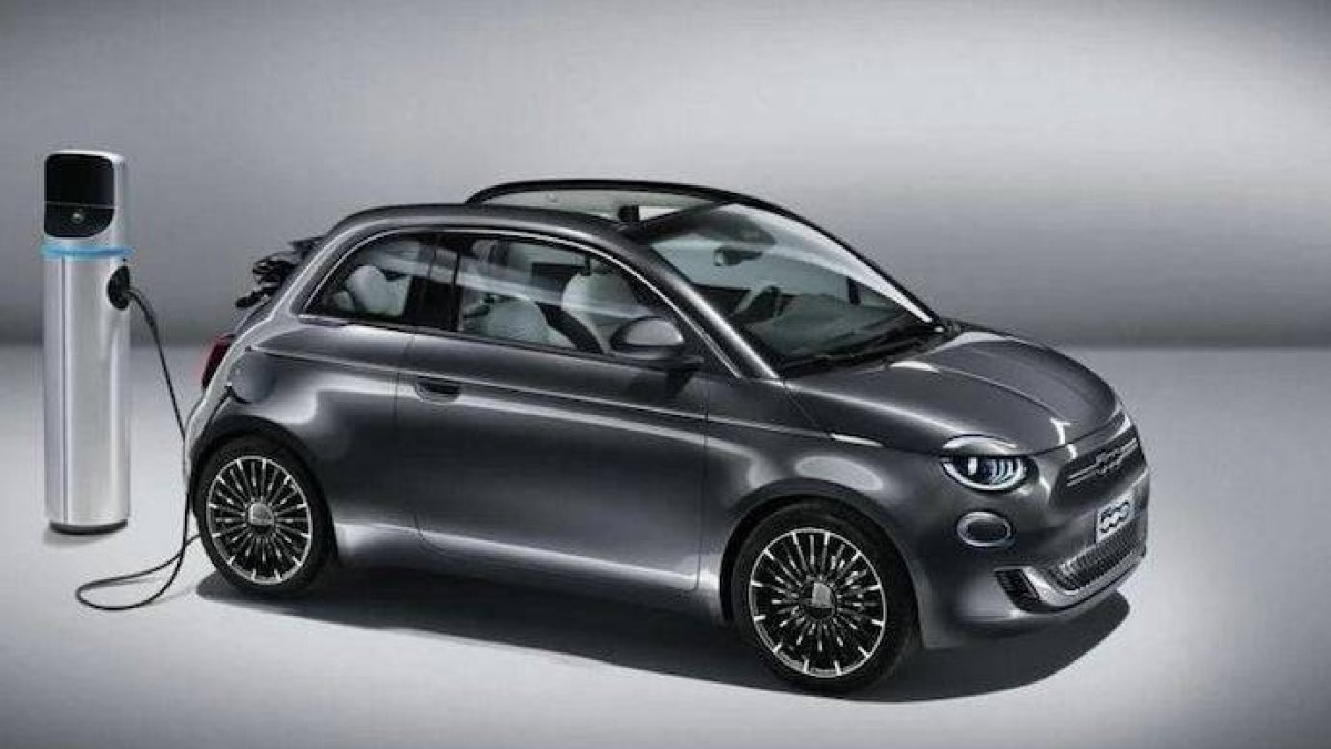 Fiat 500 eléctrico, el cambio de ciclo no tiene freno