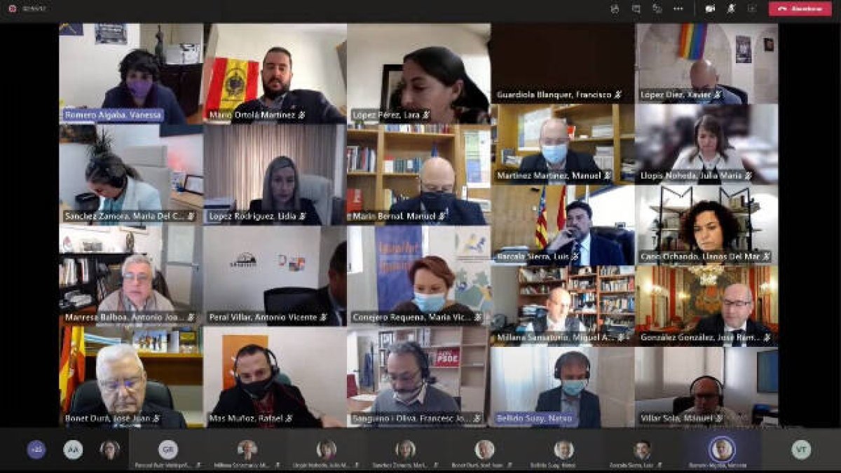 Pleno telemático celebrado este jueves en Alicante