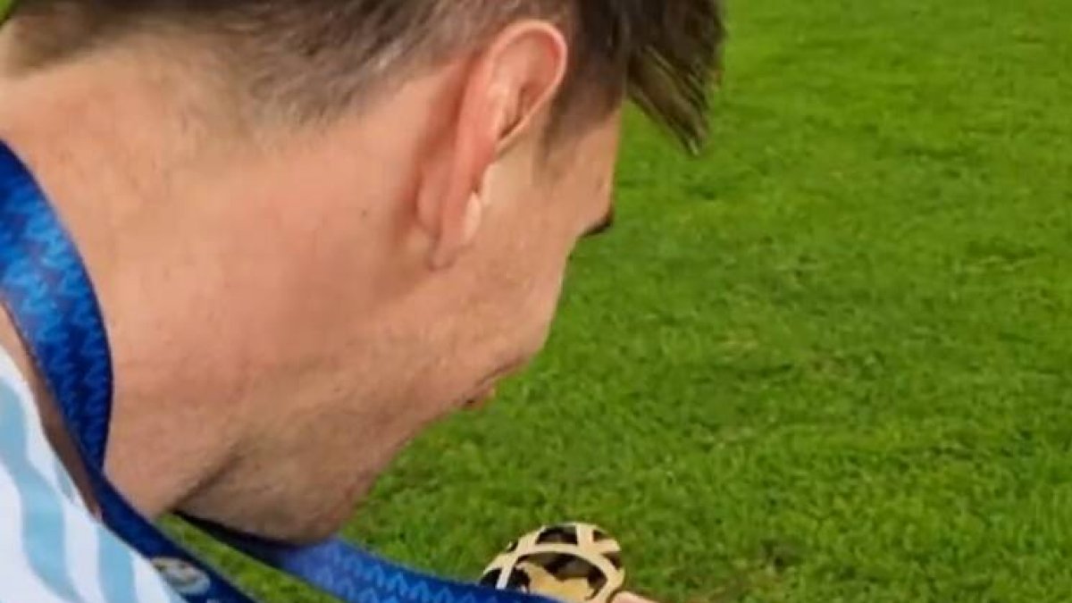 ¿Cuánto habrá pagado WhatsApp a Messi por su video viral en la Copa América?