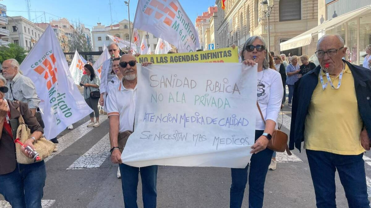 Manifestación de los médicos de la Comunidad Valenciana en Alicante