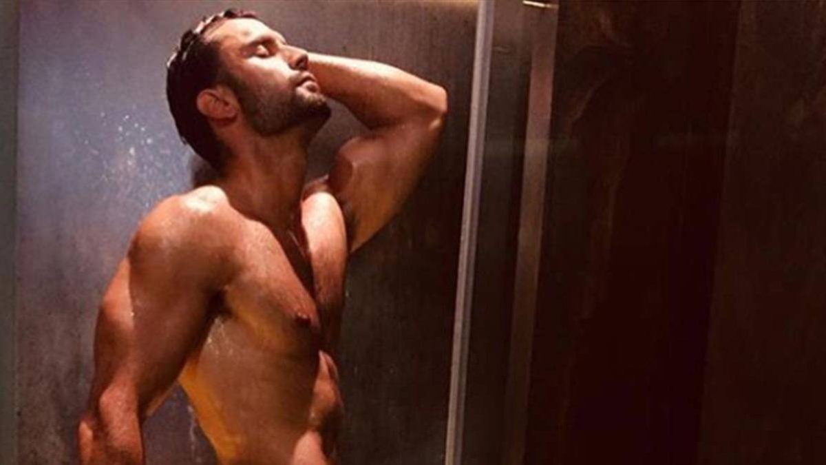 Impacto en la red con el desnudo integral del más famoso de la Guardia Civil